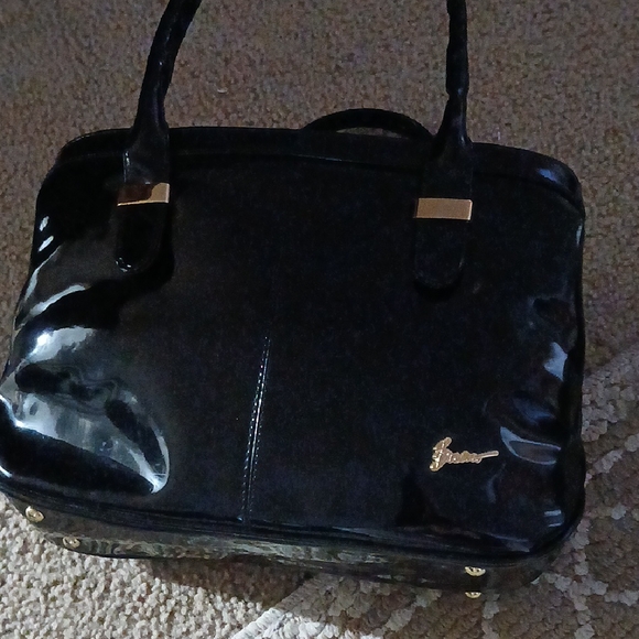 Bueno Handbags - Bueno Black Laptop Bag with Glossy Finish